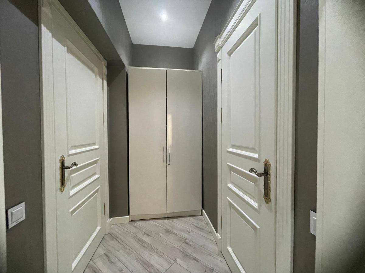 Luxe Azure Apartment Баку Екстериор снимка